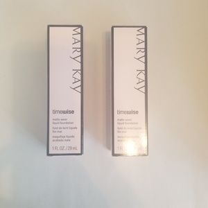 Mary Kay Matte wear liquid Foundation Bronze 6